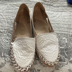 Huaraches color blanco